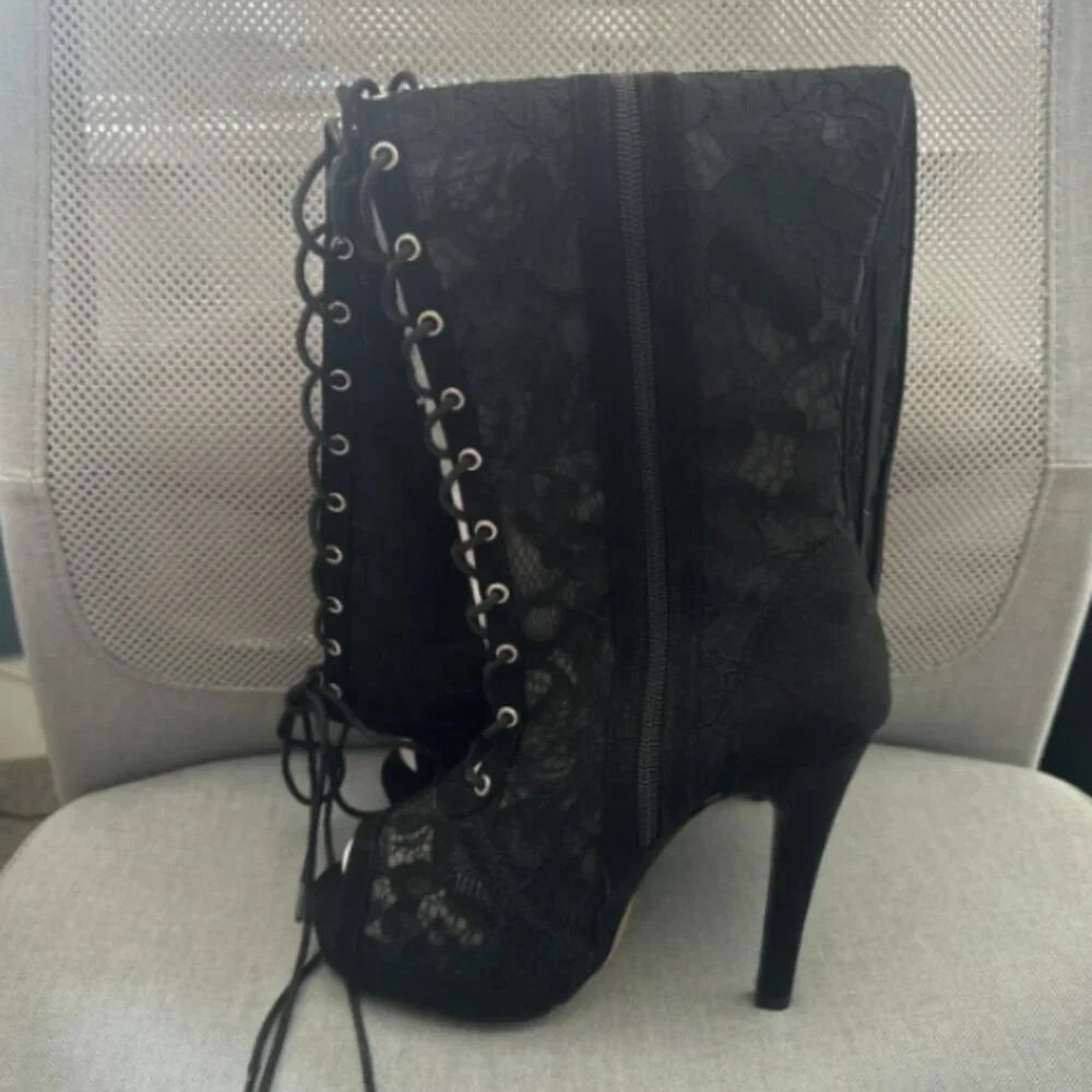 NWT Torrid black all over lace, lace-up over-knee boots - Picture 2 of 5